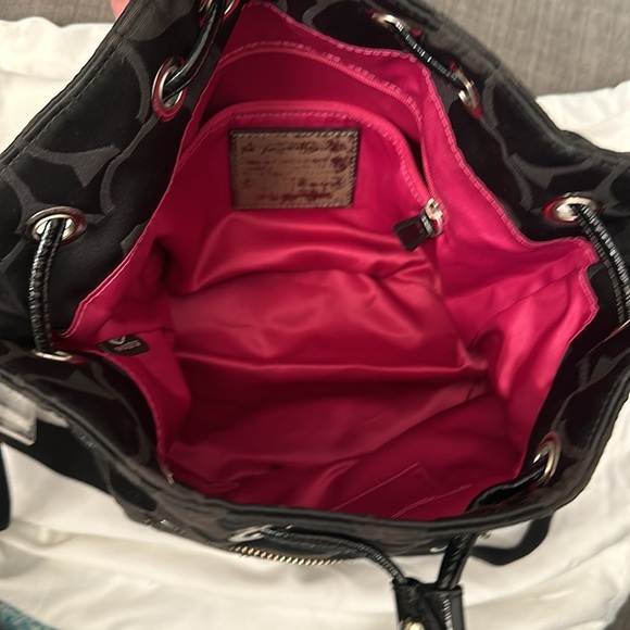 Black Coach bucket bag - Picture 2 of 4